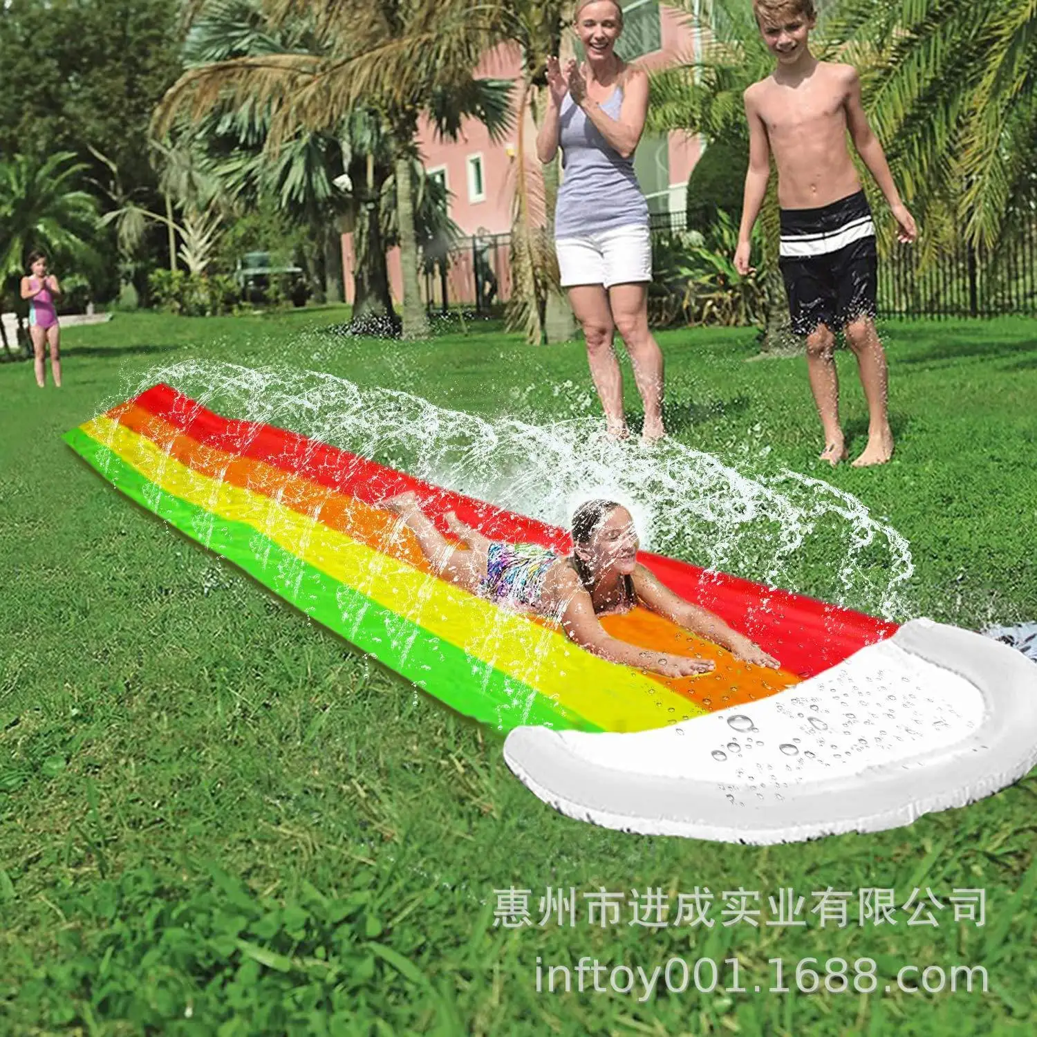 

PVC Rainbow Water Slide Outdoor Play Large Lawn Inflatable Water Spouting Water Slide Children Water Toys