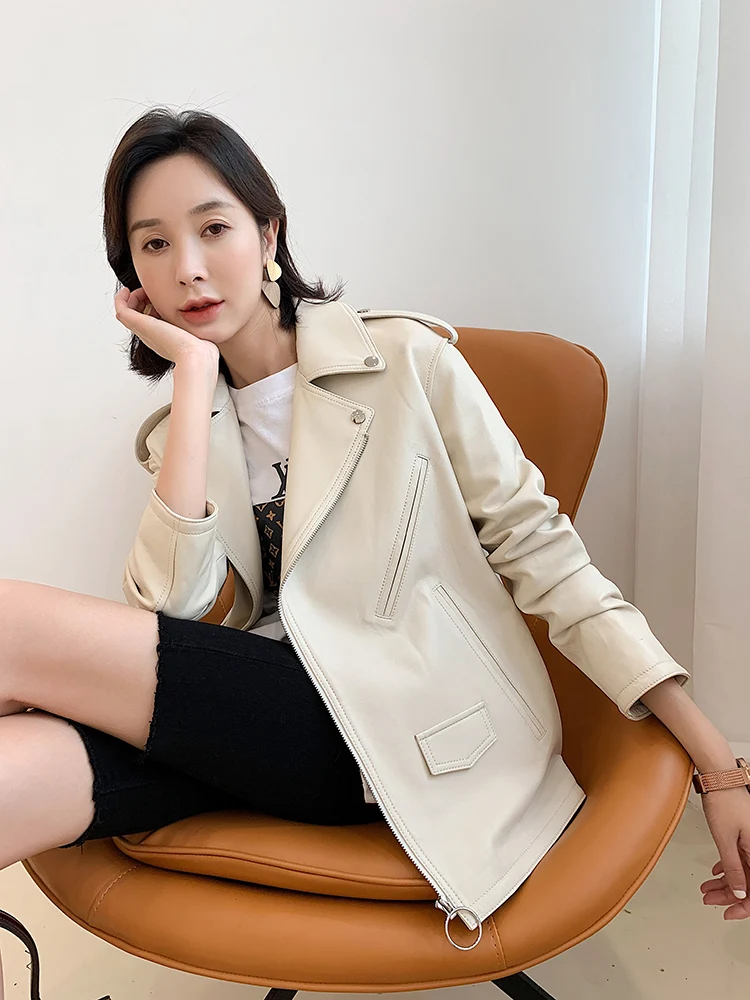 

PTSLAN Women's Genuine Leather Jacket Lady's Real Leather Lambskin Coat Classic Motorcycle