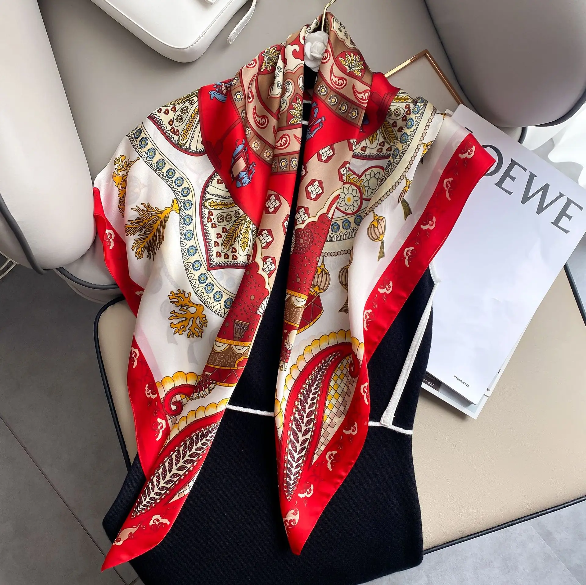 

2021 Newest 90*90cm Elegant Paisley Design Women Brand Scarf Female Luxury Headwraps