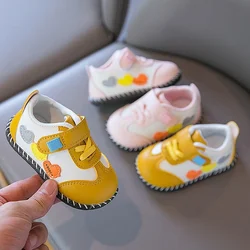 Crianças primeiro walker sapatos nova emenda de couro e três bonito pato unisex tênis hook & loop macio crianças primavera causal sapatos
