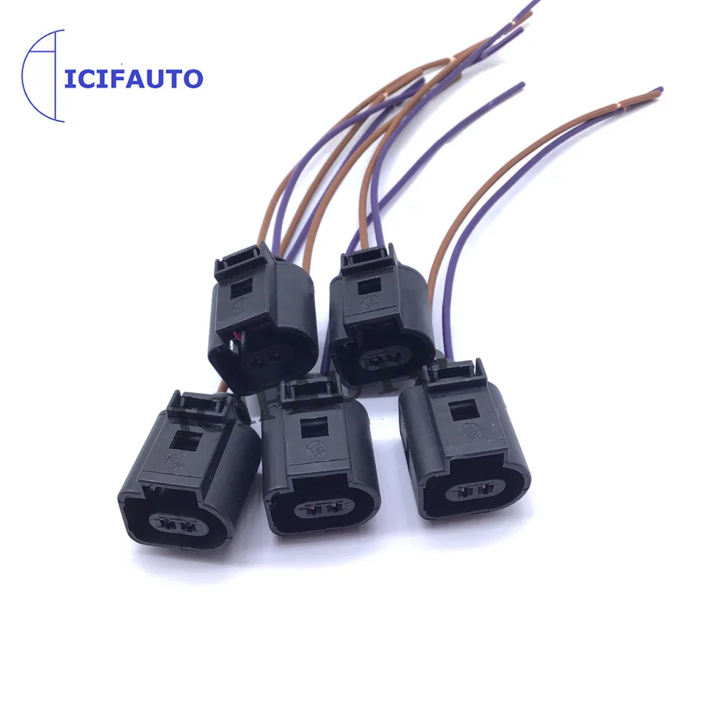 Cooling Water Pump Auxiliary Plug Pigtail Connector 1K0965561J 1J0973702 for Audi A3 Q3 TT VW Jetta Golf Passat Beetle Seat Skoda