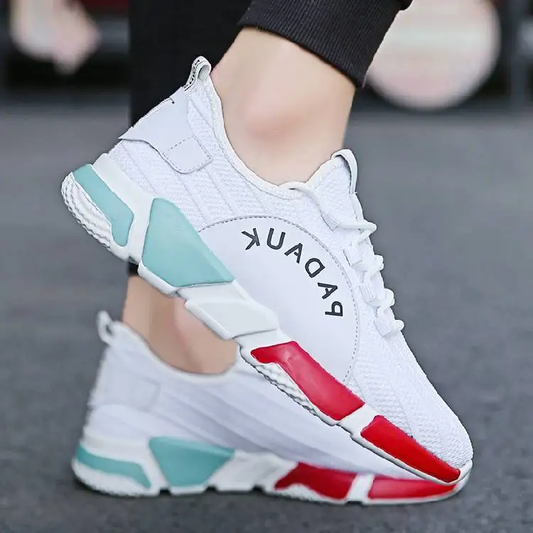 white shoes trend 2019