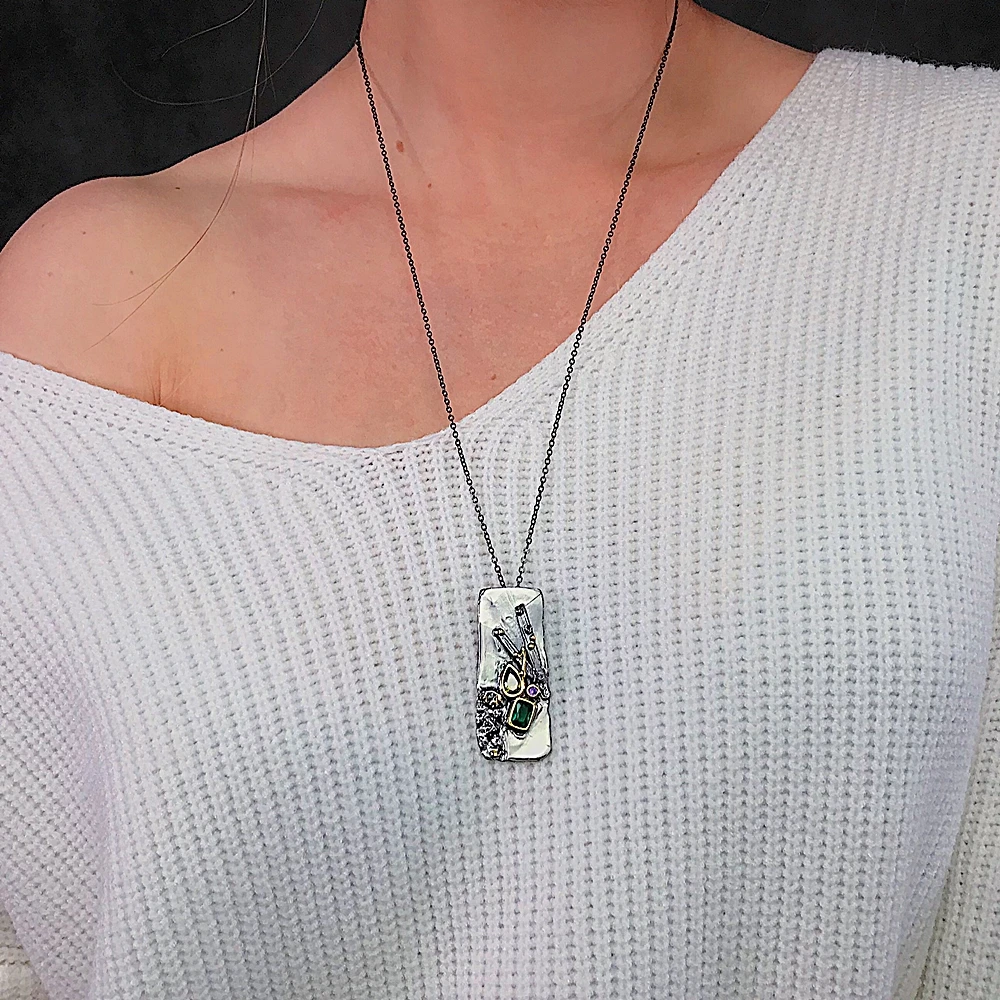 

Hip hop rock Long shape Pendant Green Cubic zirconia Necklace Women Cool Jewelry Long chain Pendants for Holiday
