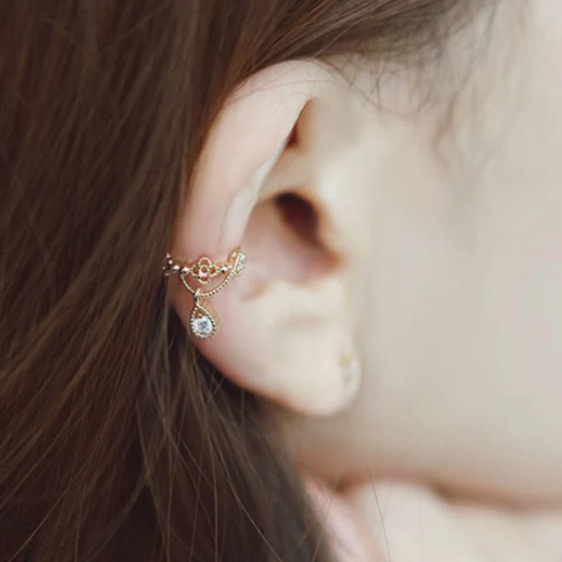 

Fashion 1 Pcs Women Elegant No Piercing Crystal Rhinestone Water Drop Pendant Ear Cuff Wrap Clip Cartilage Earrings