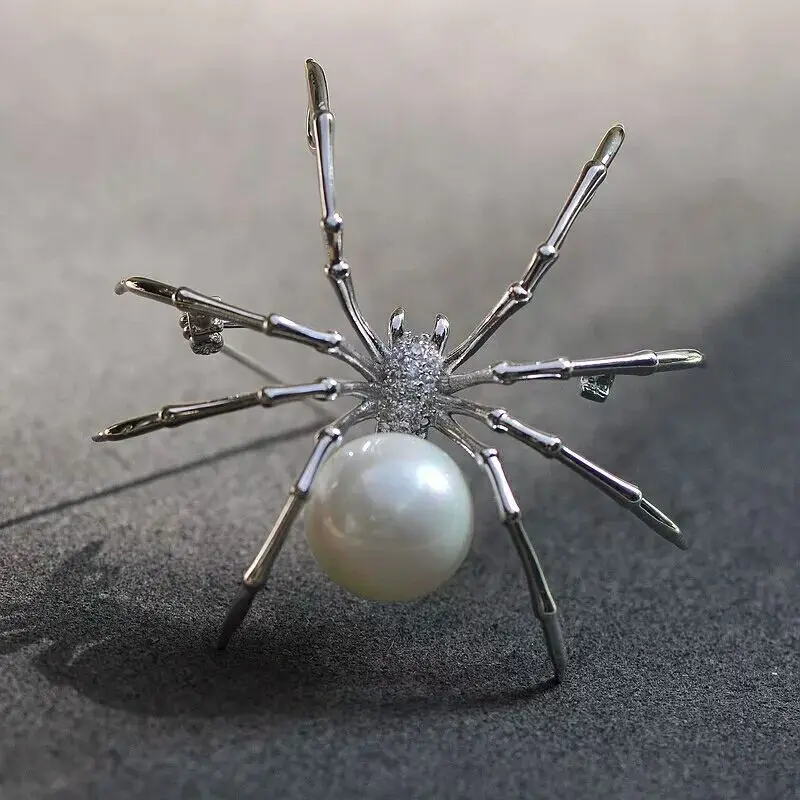 Spider Brooches Pins black/Silver Color Plated Copper Victorian Style Mother of Pearl Body Rhinestone Fashion Accessories