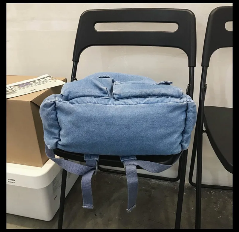 15752774605_1998858109