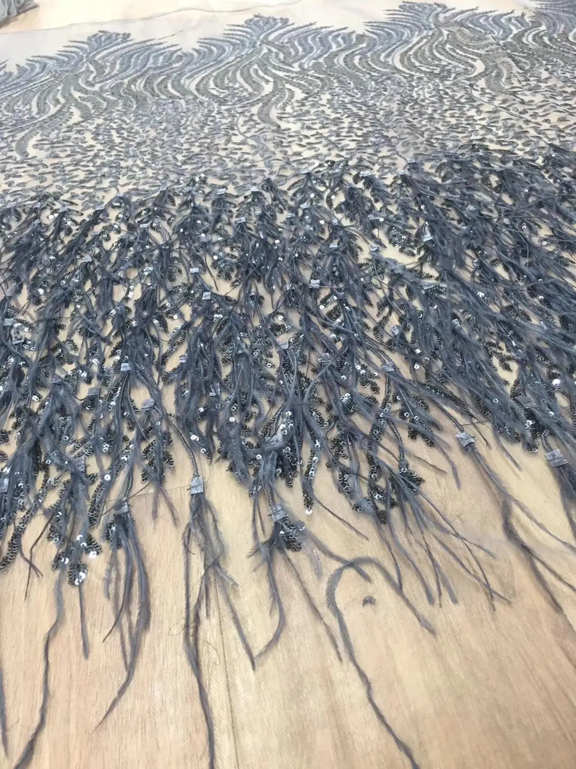 Latest Tassels Sequins African Lace Elastic Fabrics Sequined Embroidered Nigerian Feather Tulle Lace Wedding Fabrics