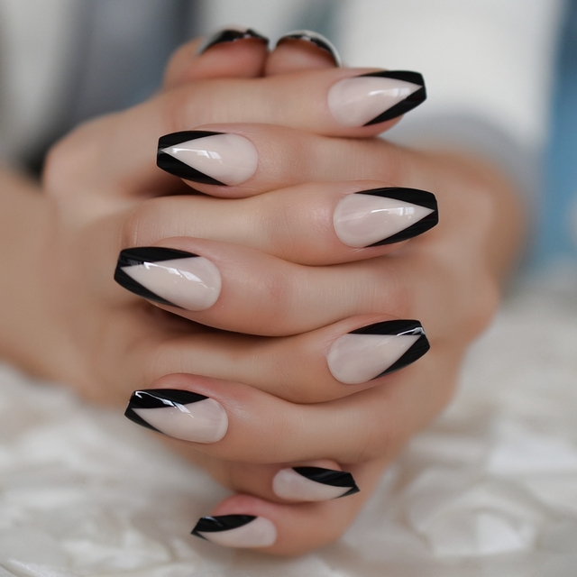 Silver Glitter Faux Ongles Short Black Nails Fake Bling Lady Artificial Acrylic Nail Tips for Fingers