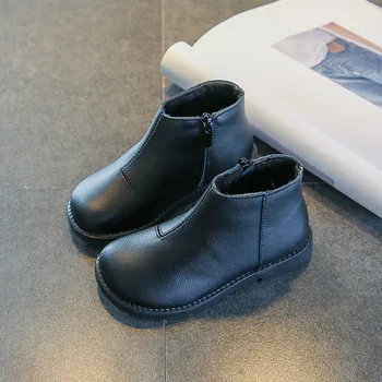 

Boys and Girls Martin Boots Autumn and Winter New Korean Version of Children's Leather Boot Plus Velvet To Keep Warm Kid's Shoes