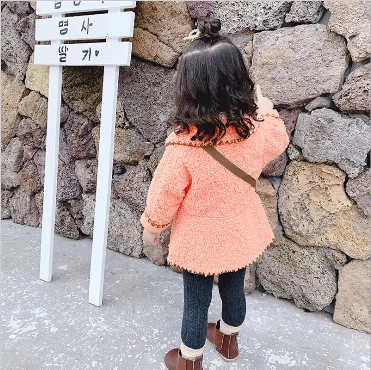 Medium and small children's lambskin blouse with bag winter new girls wool sweater coat Lapel long sleeve warm clothes