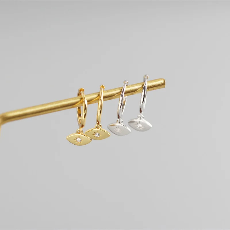 12540265514_1845328372