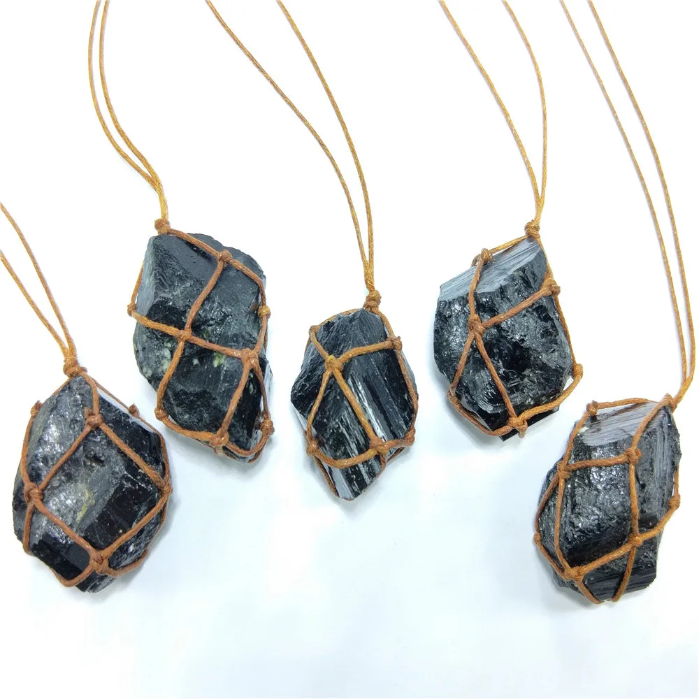 Ожерелье с подвеской из натурального черного турмалина в стиле ретро ювелирное