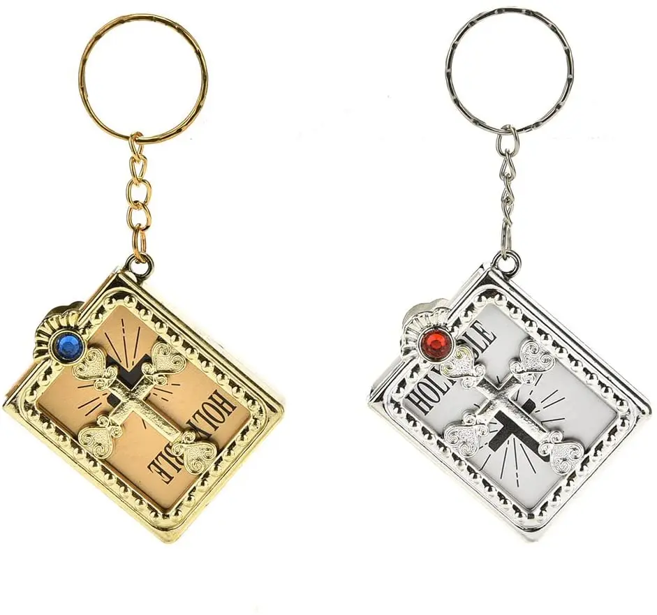 Pop Keychain Toys 20pcs Spanish Real Mini Holy Bible Keychain Catholicism Christian Jesus Cross Keychain First Communion Religion Party Holy gift