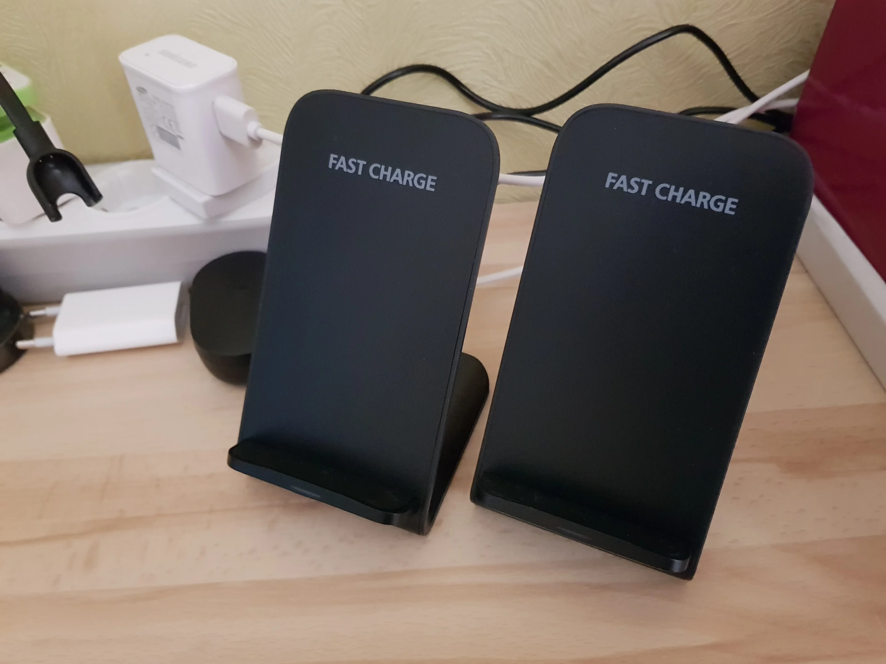 Беспроводное зарядное устройство Redmi Note7 Pro для Xiaomi Note 8 pro Mi 7A 8A 8T Qi Зарядка Pad