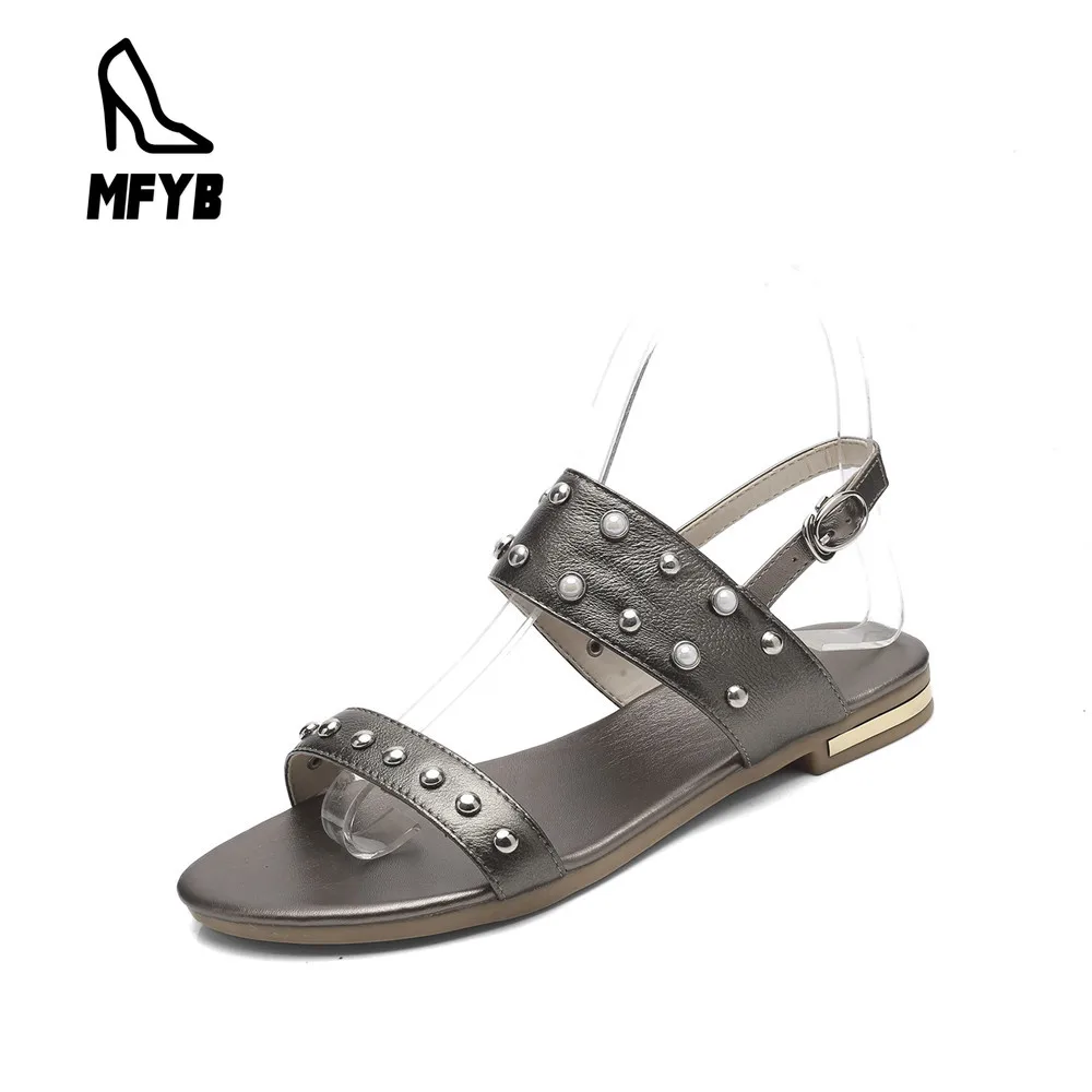 

MFYB 2019 new arrive women sandals simple buckle punk rivet fashion summer shoes genuine leather comfortable flat shoes 34-46