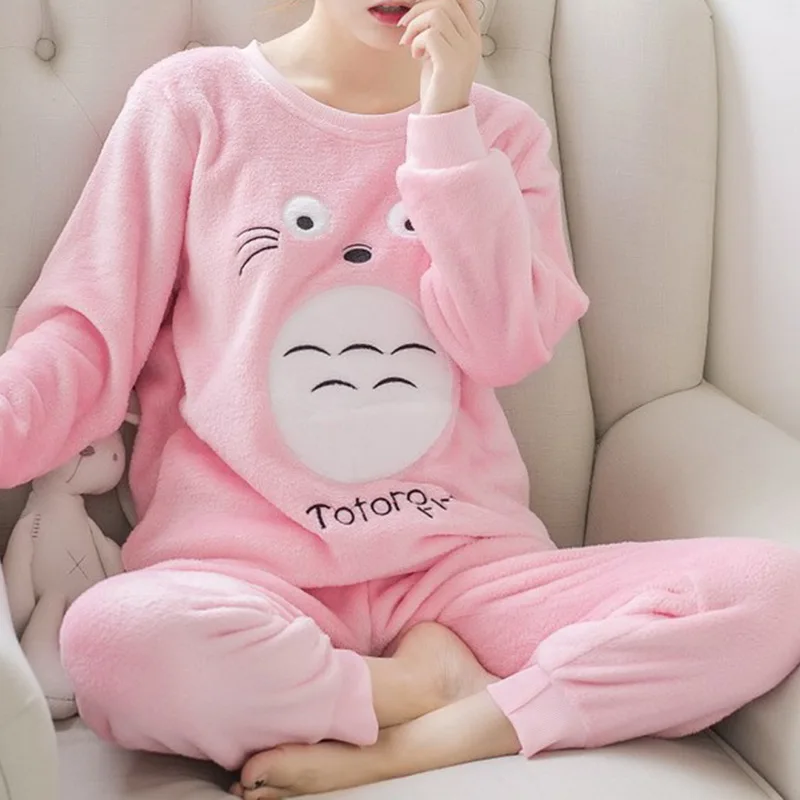 

WENYUJH 2020 Winter Pajamas Set Women Sleepwear Cute Cartoon Flannel Pajamas Set Velvet Warm Pijama Round Neck Pyjamas Homewear