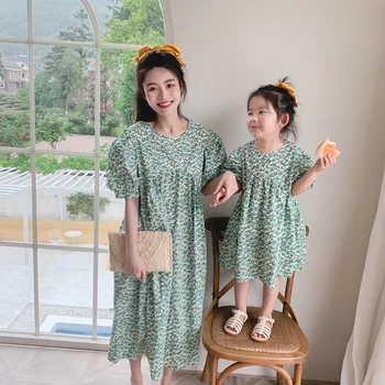 

2020 summer parent-child dress mother and daughter round neck chiffon floral puff sleeve dress