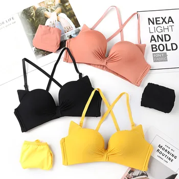 

Fashion Set Women Yellow Fur Soft Wireless Underwear One Piece Bra Active Bras Seamless Ladies Bras Back Closure AB Cup Set