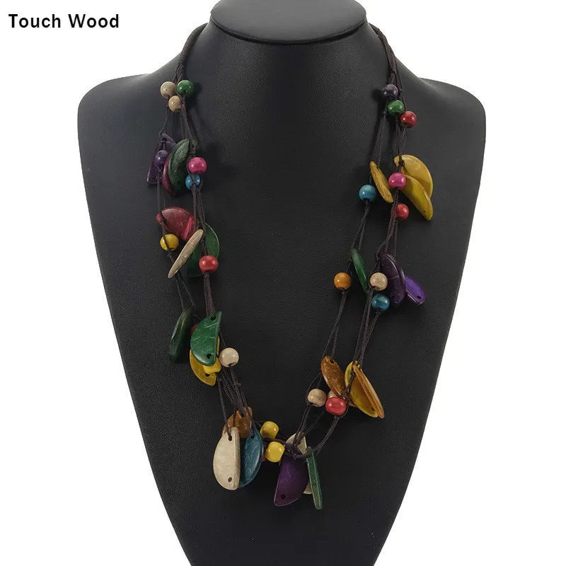 

Medium length women necklace/ colored coconut shell / wholesale dropshipping