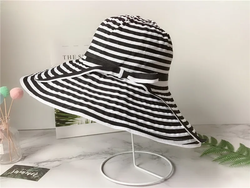 

Spring And Summer Stripes Large Brimmed Sun Hat Parent And Child Sun-resistant UV-Protection Sun Hat Men And Women Foldable Buck