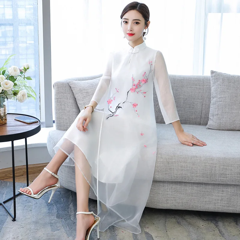 Летний Стиль Китайский этнический стиль улучшенное Cheongsam ретро вышивка диск кнопки элегантное платье для женщин