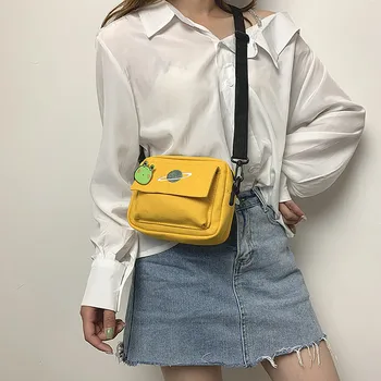 

Canvas Handbags for Women Embroidery Planet 2019 Summer New Hasp Creative Cartoon Shoulder Bags Universe Messenger Bags