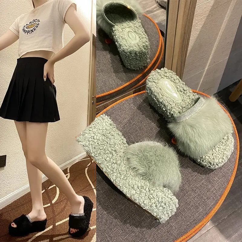 

Women Wedge Slippers Platform Flip Flops Soft Comfortable 2020 Short plush Soft rabbit fur Casual Shoes Outdoor Ladies Slippers