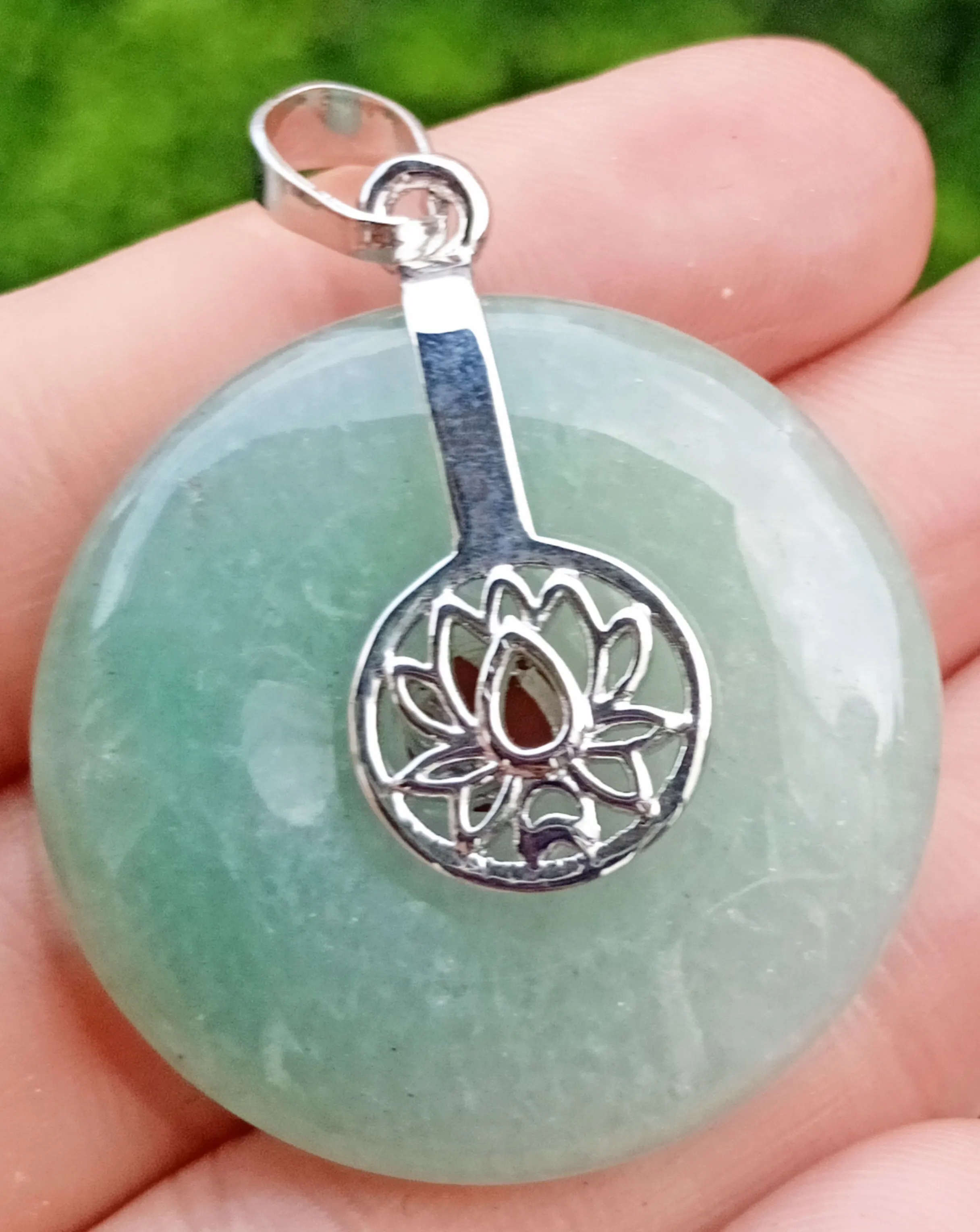 

Green Aventurine stone Yoga Lotus Pendant Magic Energy Reiki Healing Amulet round