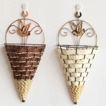 

Iron Flower Basket Storage Woven Basket Ice Cream-Type Hanging Flora Pot Vine Wall Baskets Garden Home Decoration Color Random