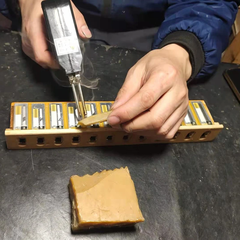 Accordion Repair Materials Yellow Wax Block Sound Reed Repair Production Factory Use Deployment