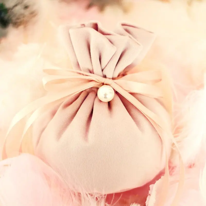 6pcs Velvet bag Candy Bag Gift Bag With Simulation Pearl Wedding Gift Bag