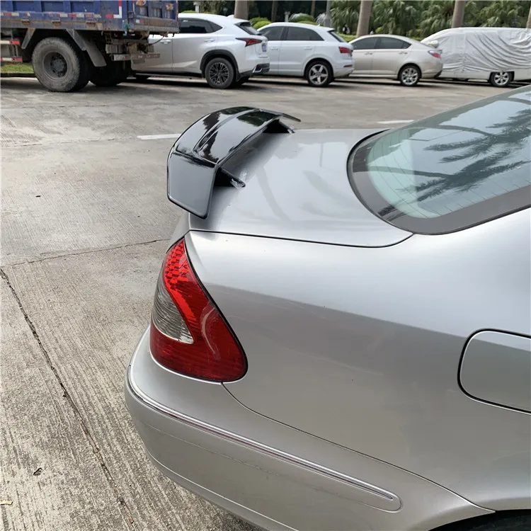 For W211 Spoiler 2003-2006 Mercedes-Benz W211 NT E-class E200 E260 Spoiler ABS plastic Material Car Rear Wing Color Rear Spoiler