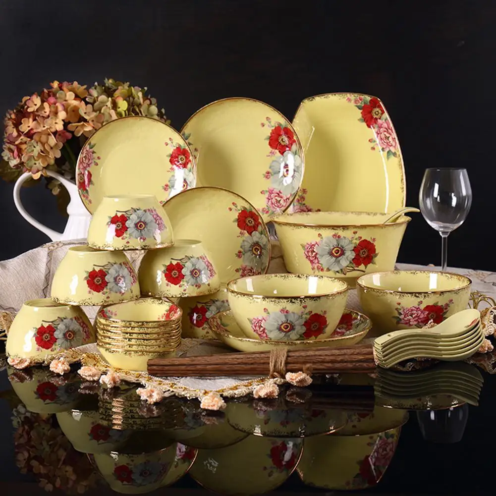 

DishyKooker 33PCS/Set Classic Yellow Ceramic Dinnerware Set Elegant Flowers Pattern Tableware Cutlery Set