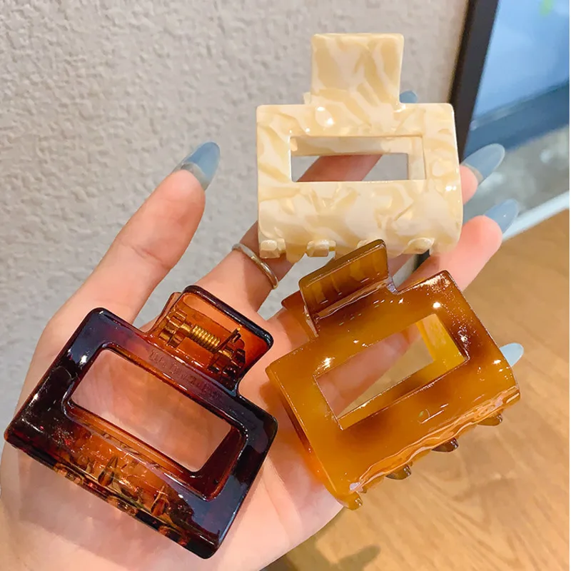 

[Xwen] Grab Clip Elegant Square Back Head Spoon Acetic Acid Hairpin Temperament Head Grab Hair Shark Clip OH1878