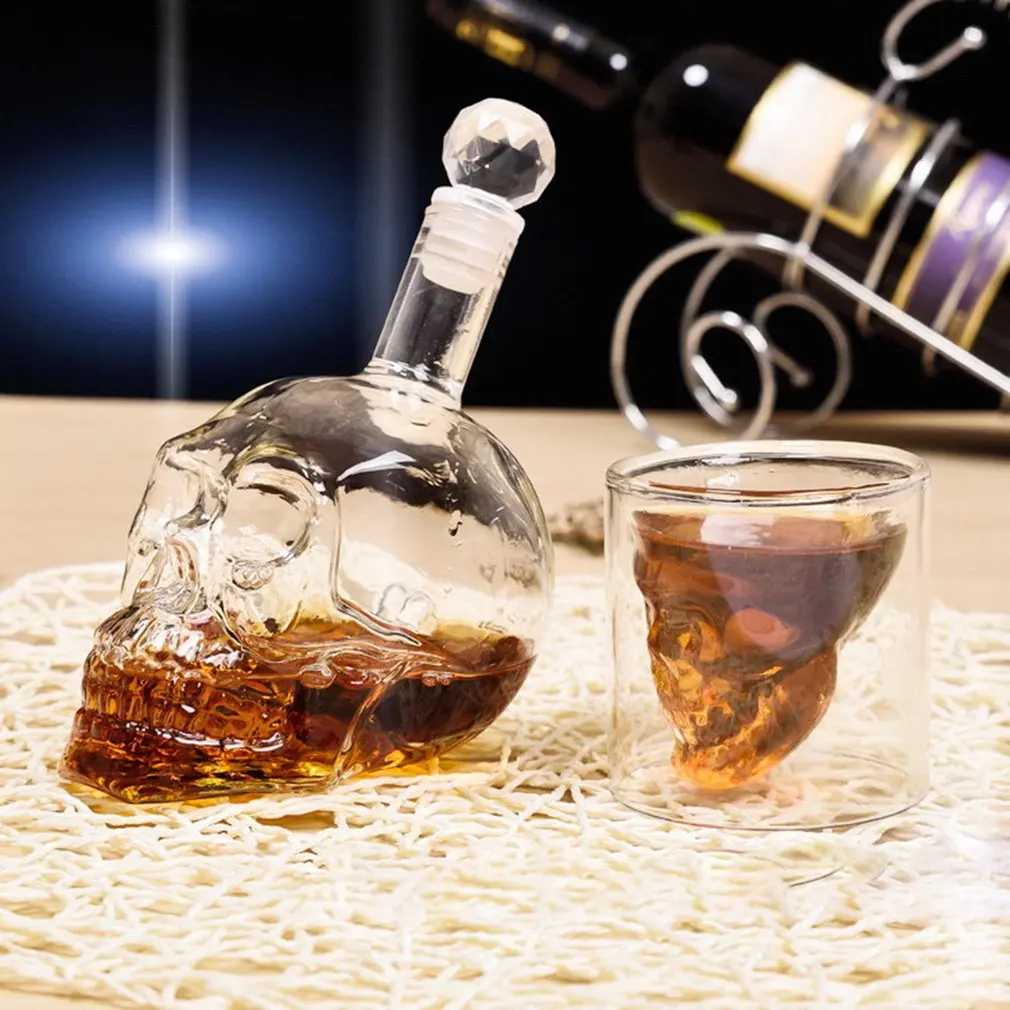 

Glass Skull Bottle Creative Crystal Skull Vodka Wine Bottle 75ML/350ML/550ML/1000ML Vodka Bottle Skull Bottles