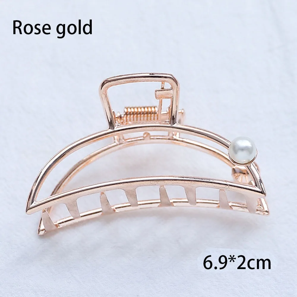 Women Geometric Hair Claw Solid Color Hair Crab Retro Moon Shape Pearl Hair Clips Make UP Hair Accessories Large Size Hairpin