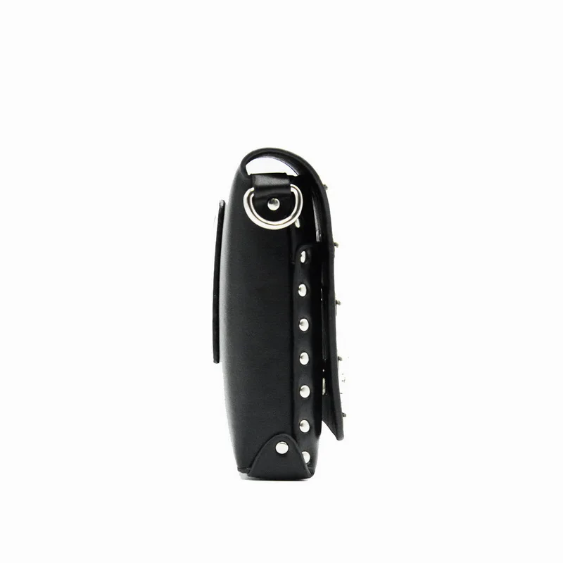 Женская сумка клатч через плечо с заклепками| |