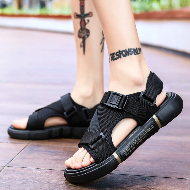 2020 New Fashion Summer Man Casual Shoes Breathable Mesh Shoes Male Beach Sandals Tenis Masculino Adult Respirant Eau Krasovki 2020 New Fashion Summer Man Casual Shoes Breathable Mesh Shoes Male Beach Sandals Tenis Masculino Adult Respirant Eau Krasovki