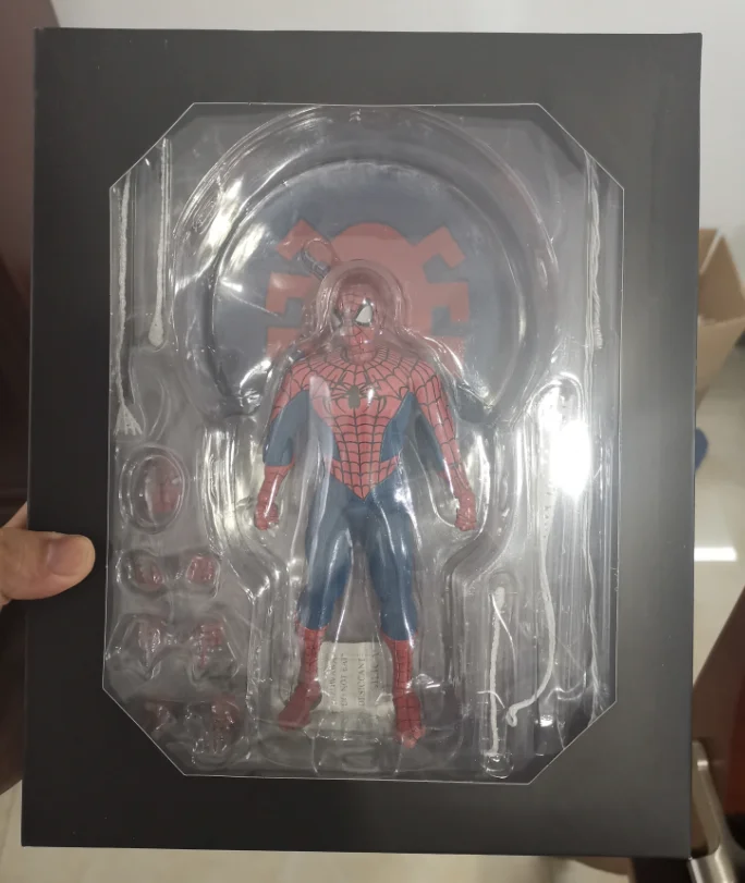 Mezco Marvel Мстители Человек паук дом подходит один: 12 коллективный поза игра модель