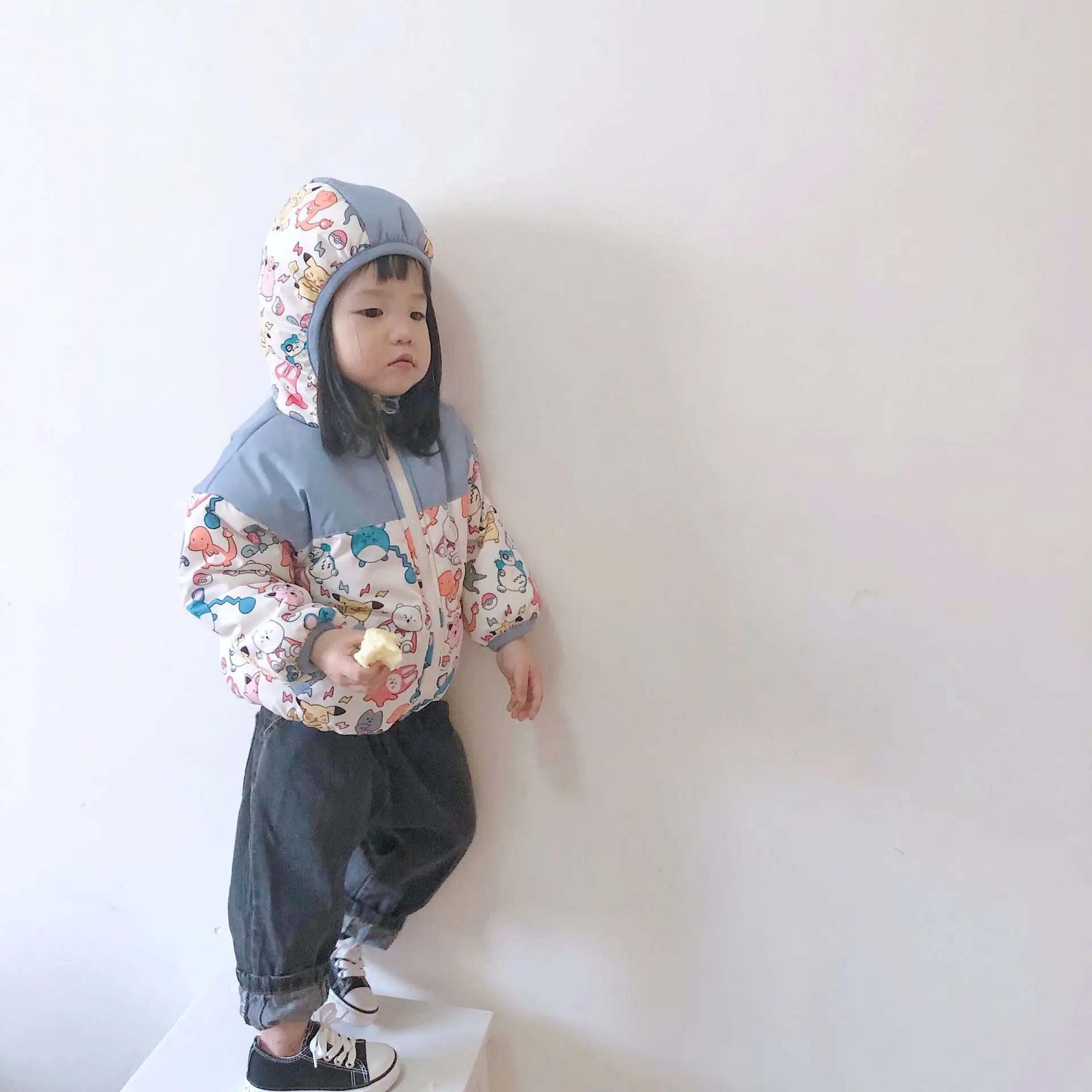 Tonytaobaby/зимнее платье новая одежда для маленьких мальчиков и девочек теплая ветровка с героями мультфильмов, хлопковая одежда, парки зимнее пальто для девочек