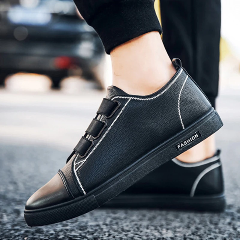 GRITION Men Outdoor Skateboarding Shoes Flat Elastic Band Sneakers Summer Trekking Comfy Casual Footwear New Arrival Shoes