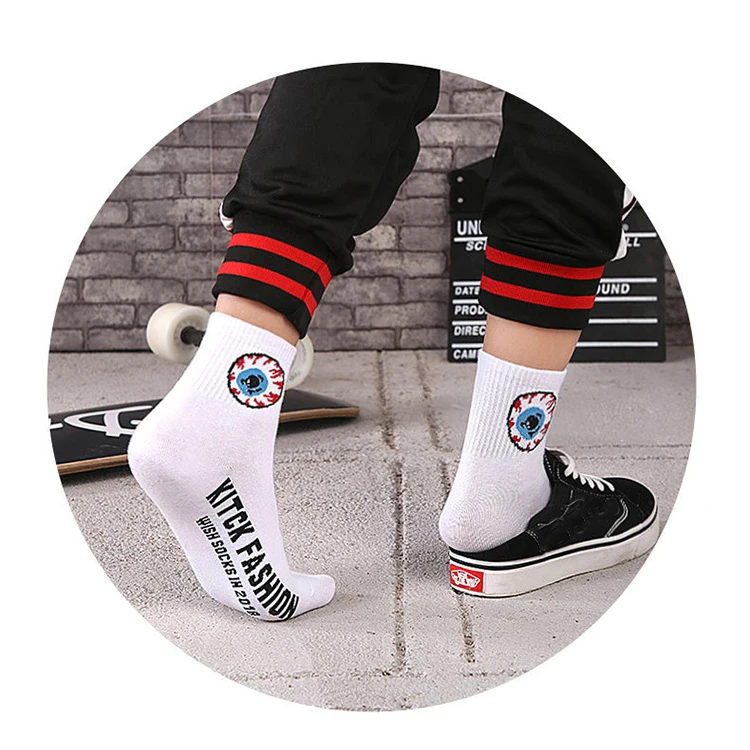 Novel Cartoon Eyeball Hiphop Women Devil Socks Harajuku Skateboard Design Funny Socks Short Vintage Streetwear Fashion Meias