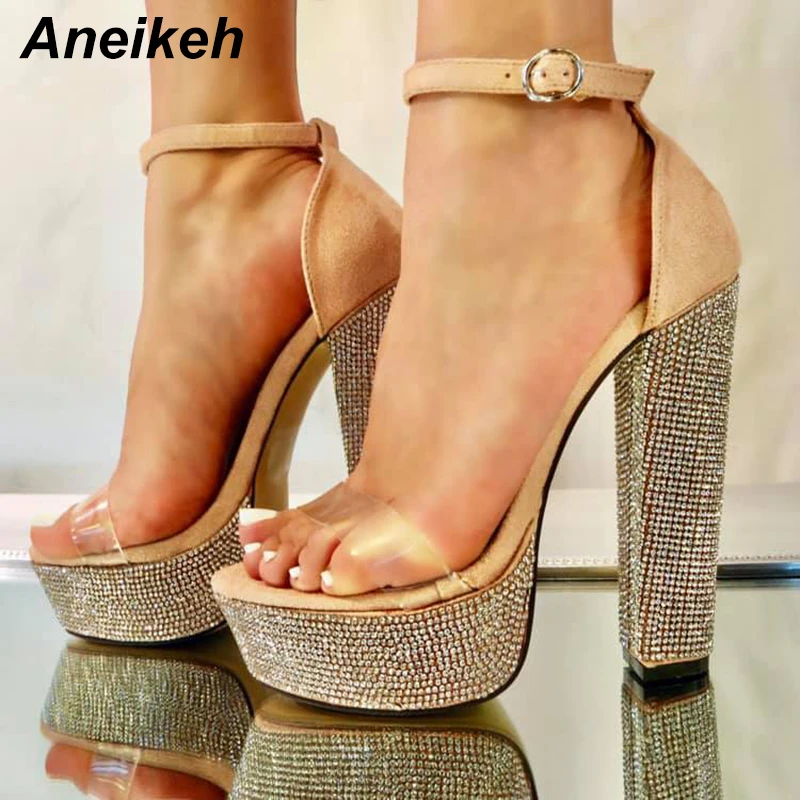 Aneikeh/пикантные босоножки из ПВХ; туфли-лодочки; женская Фетиш-обувь; туфли-лодочки с пряжкой на высоком каблуке и платформе, украшенные кристаллами; босоножки для свадьбы для вечеринки