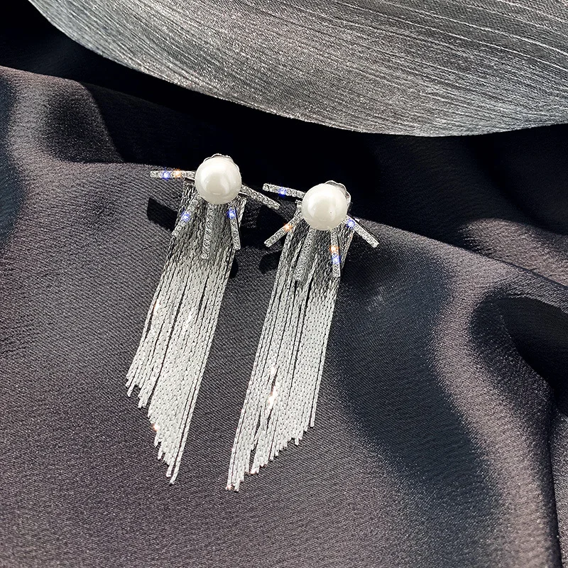 

Korean Fashion Flash Crystal Long Earrings Geometric Hollow Square Rhinestone 2019 Trend Drop Earrings for Women Party Jewelry