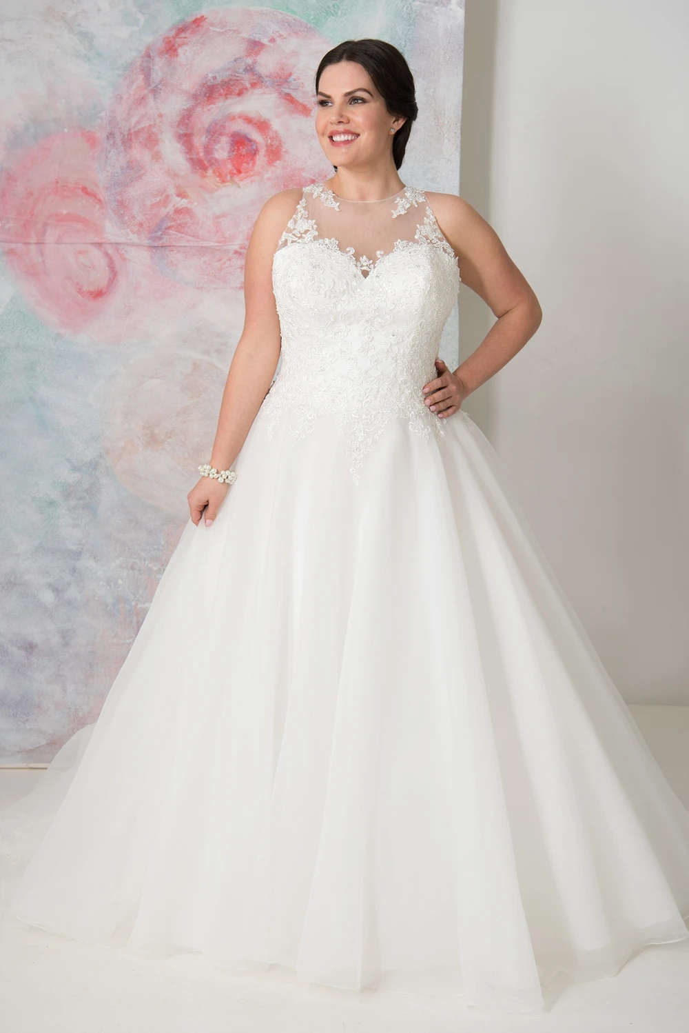 

Jewel Appliques Lace A-Line Wedding Dresses Zipper Back Plus Size 2020 Bridal Gowns Sleeveless Modest Wedding Wear
