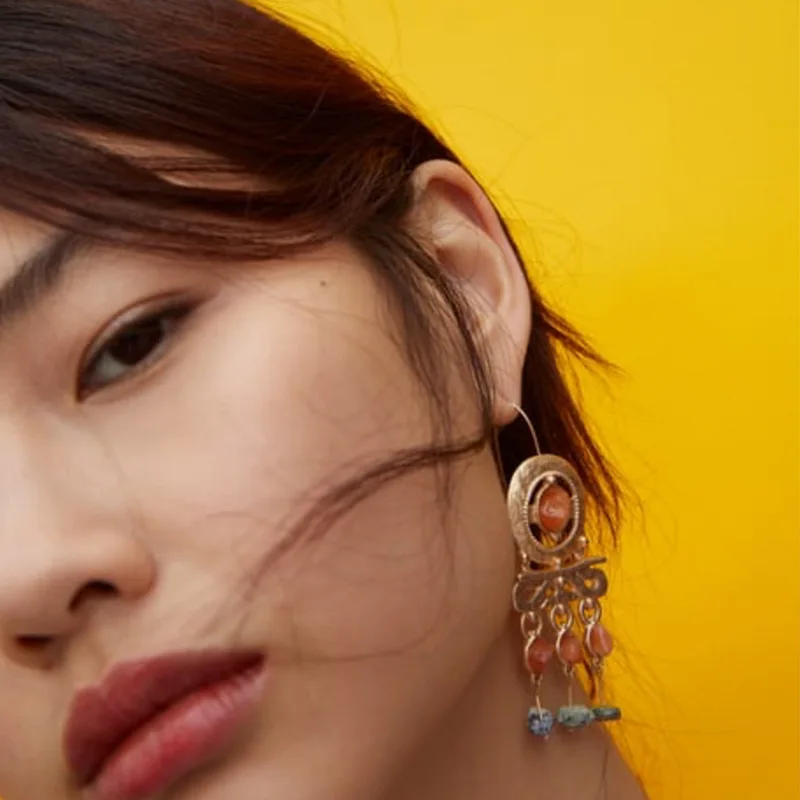 

Vintage Women Orange Resin Drop Earrings Hollow Out Alloy Stone Pendant Charm Maxi Statement Dangle Earrings Jewelry Gifts
