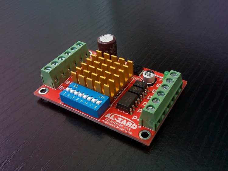 

Драйвер шагового двигателя 2А, двухфазный, SD-2H2A128 (thb6128) (LV8728
