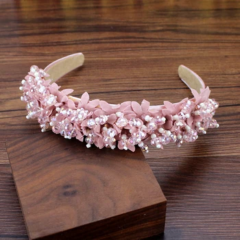 Fasce per capelli da sposa Boho fatte a mano con fiori bianchi e rosa Fasce per capelli da sposa con perline di cristallo per accessori per capelli eleganti da donna