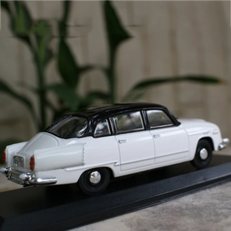1:43 чешские Татры слишком Тянут "седан TATRA603-1 Классический Автомобиль Моделирование сплав модель автомобиля коллекция искусство или дети подарки
