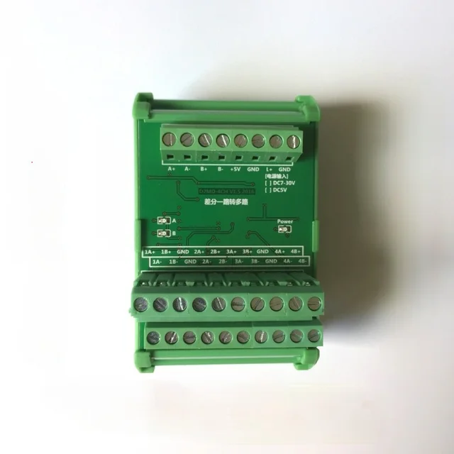 Motor Szinkron Impulzusvezérlő Különbség 1 Csatorna Bemeneti 4 Kimenete, Út A Négyirányú Terminállap